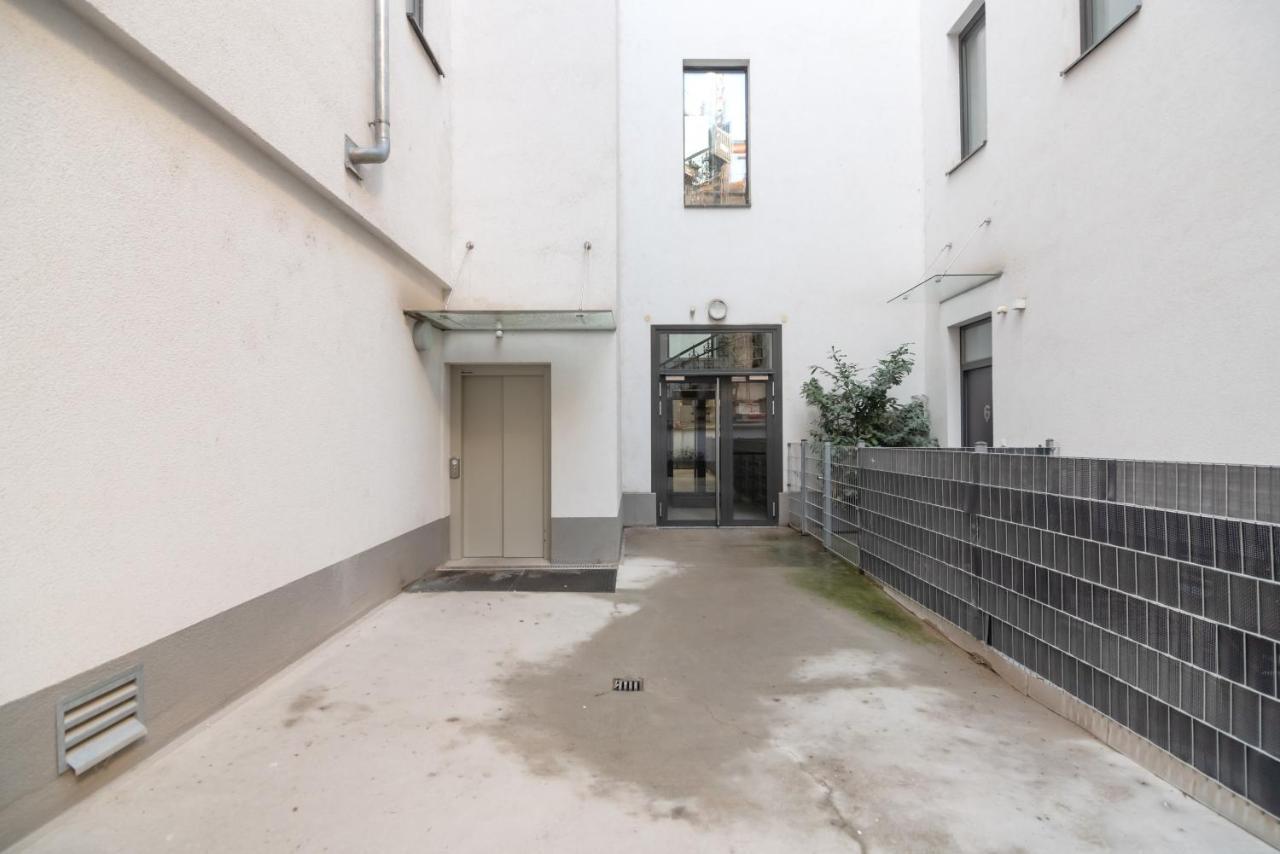 An Der Donau, 10 Minuten Ins Zentrum, Klimaanlage Appartement